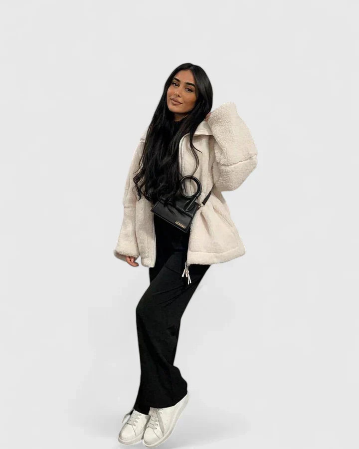 Tia | Comfortable Jacket