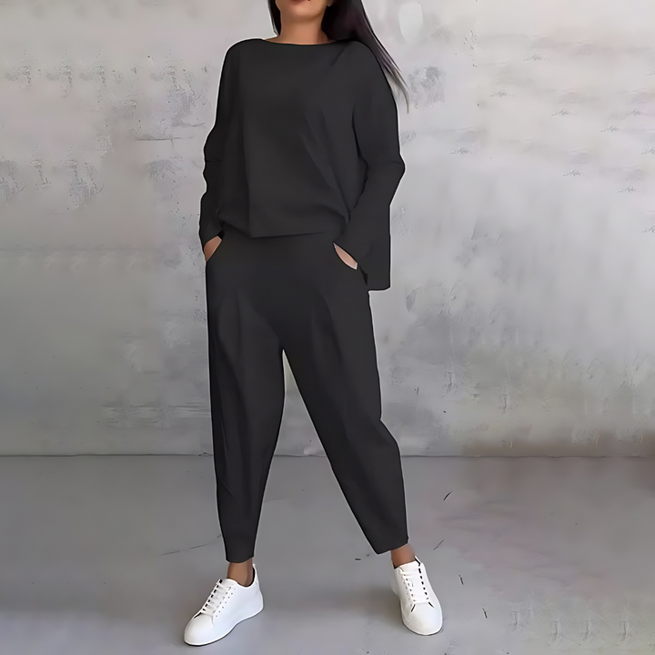 Avenn | Comfortable Two-Piece Set